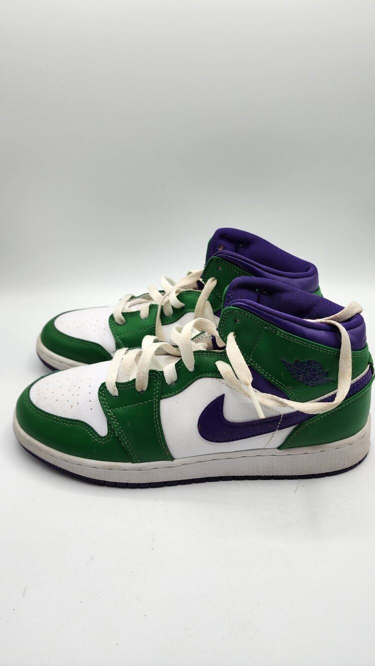 Air Jordan 1 Mid GS Sz 6.5 Basketball Sneakers 100% Authentic 554725-300